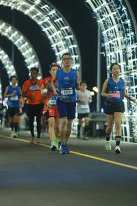 BIB: 4362, 41132, 1225
                            <button type="button" onclick="openModal(21128127)" class="btn btn-primary btn-sm float-right btn-popup" data-toggle="modal" data-target=".modal-high-quality">
                        <i class="fas fa-shopping-cart"></i> Add to Cart
                    </button>
                                            <button type="button" onclick="isThisMe(21128127, true)" class="btn btn-success btn-sm float-right btn-popup btn-isme hidden" data-toggle="tooltip" data-placement="bottom" title="นี่คือรูปของคุณใช่ไหม คลิกที่นี่เพื่อเอาเข้าอัลบั้ม">
                        <i class="fas fa-plus"></i> Add to album
                    </button>
                    <button type="button" onclick="isThisMe(21128127, false)" class="btn btn-warning btn-sm float-right btn-popup btn-isnotme hidden">
                        <i class="fas fa-ban"></i> Remove from album
                    </button>